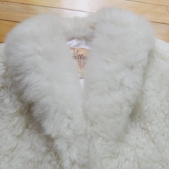 PLUSH Ueilam Vintage Alpaca Fur Vest Size L - Picture 6 of 16